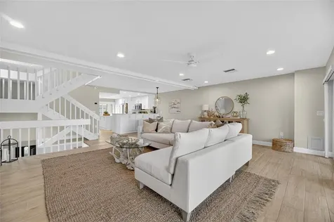 160 Marina Del Rey Court Clearwater Beach FL 33767