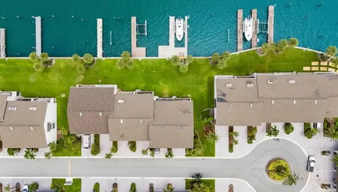 160 Marina Del Rey Court Clearwater Beach FL 33767