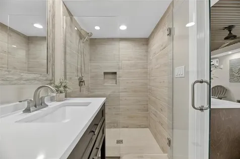 160 Marina Del Rey Court Clearwater Beach FL 33767