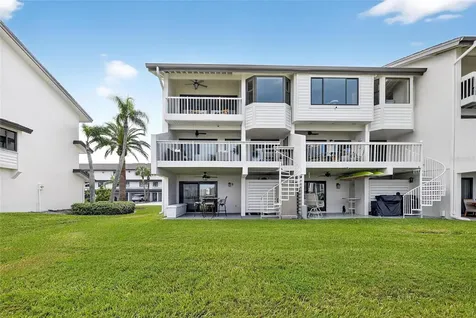 160 Marina Del Rey Court Clearwater Beach FL 33767