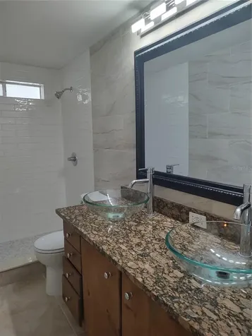 220 Lakeshore Dr. N. Lake Wales FL 33859