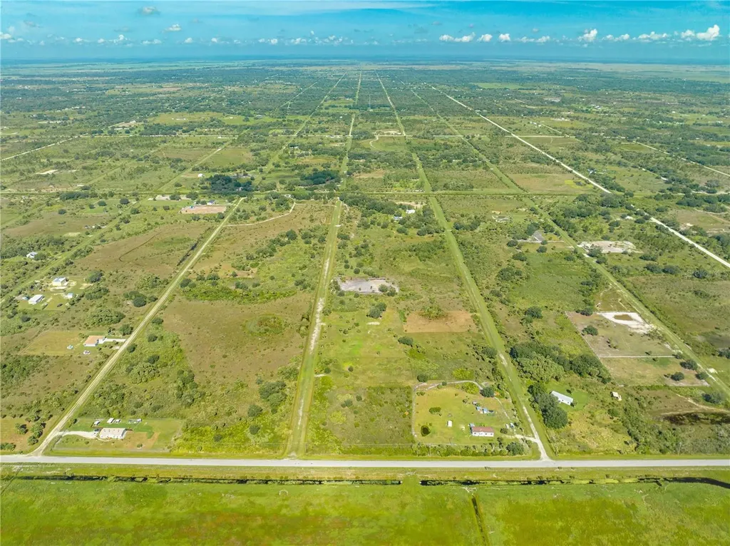 14517 NW 282nd Street Okeechobee FL 34972
