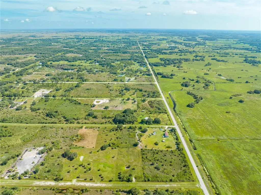 14517 NW 282nd Street Okeechobee FL 34972