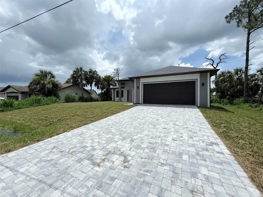 1177 Petronia Street North Port FL 34286