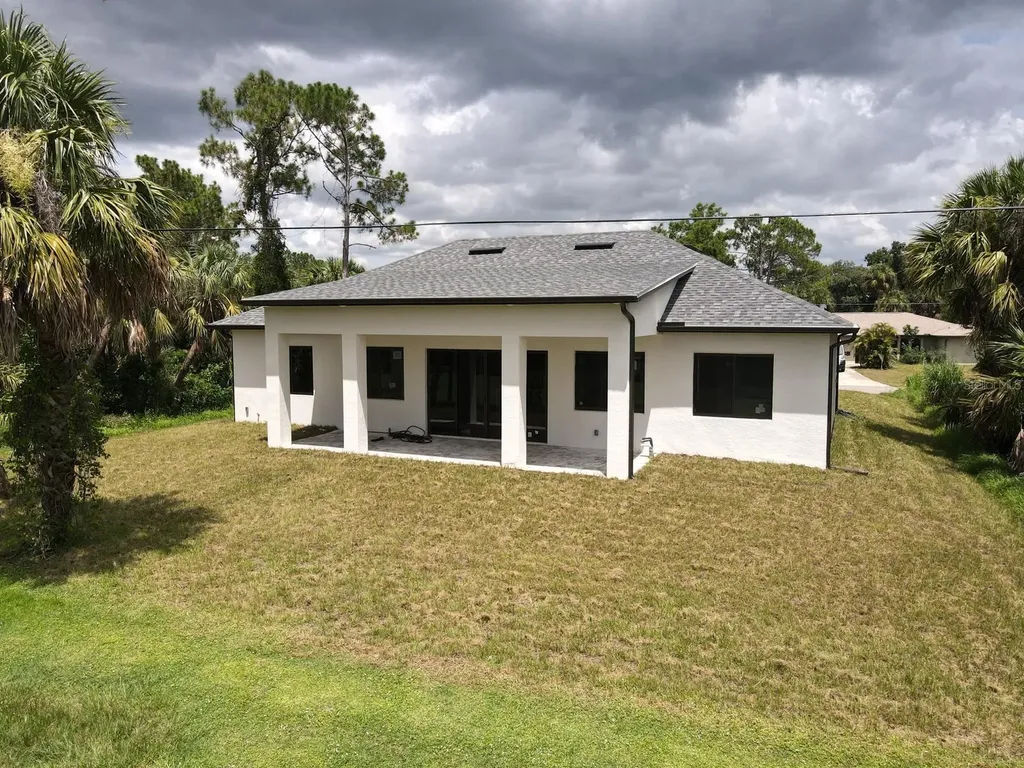 1177 Petronia Street North Port FL 34286