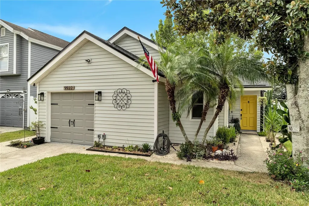 9922 Surrey Ridge Road Orlando FL 32825