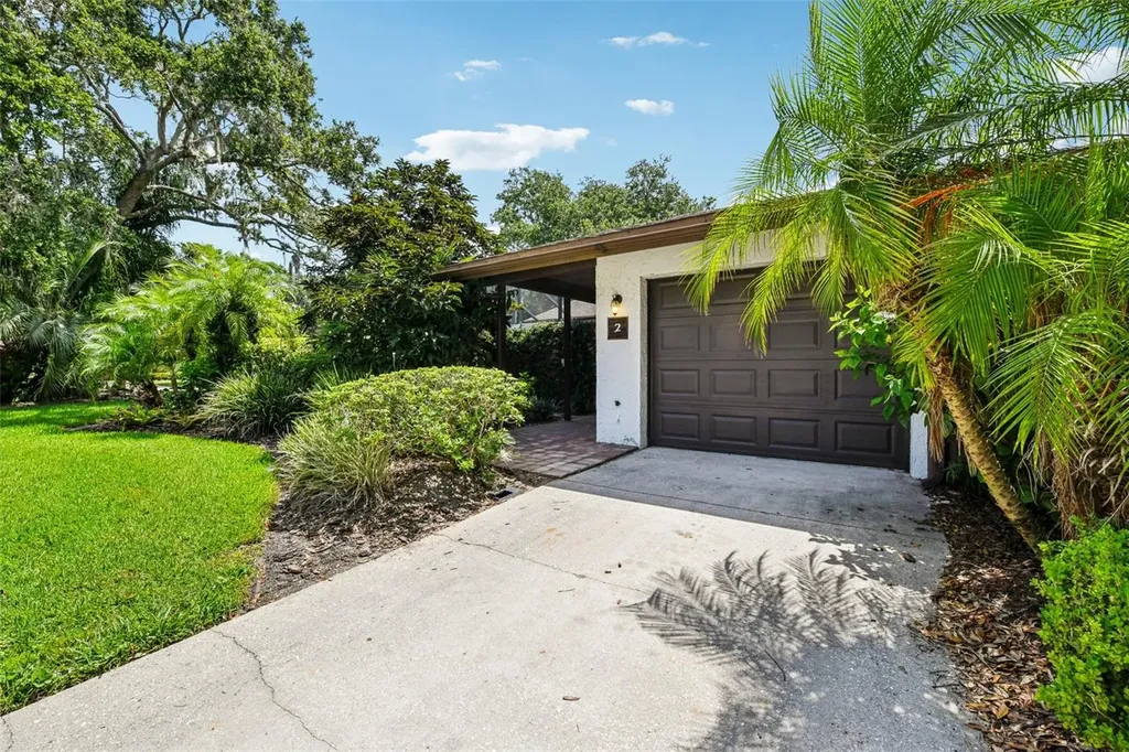 2 Huntley Court Haines City FL 33844