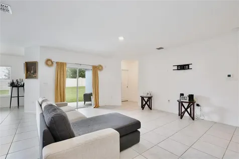 490 Taft Drive Davenport FL 33837