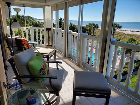 6650 Sunset Way St Pete Beach FL 33706