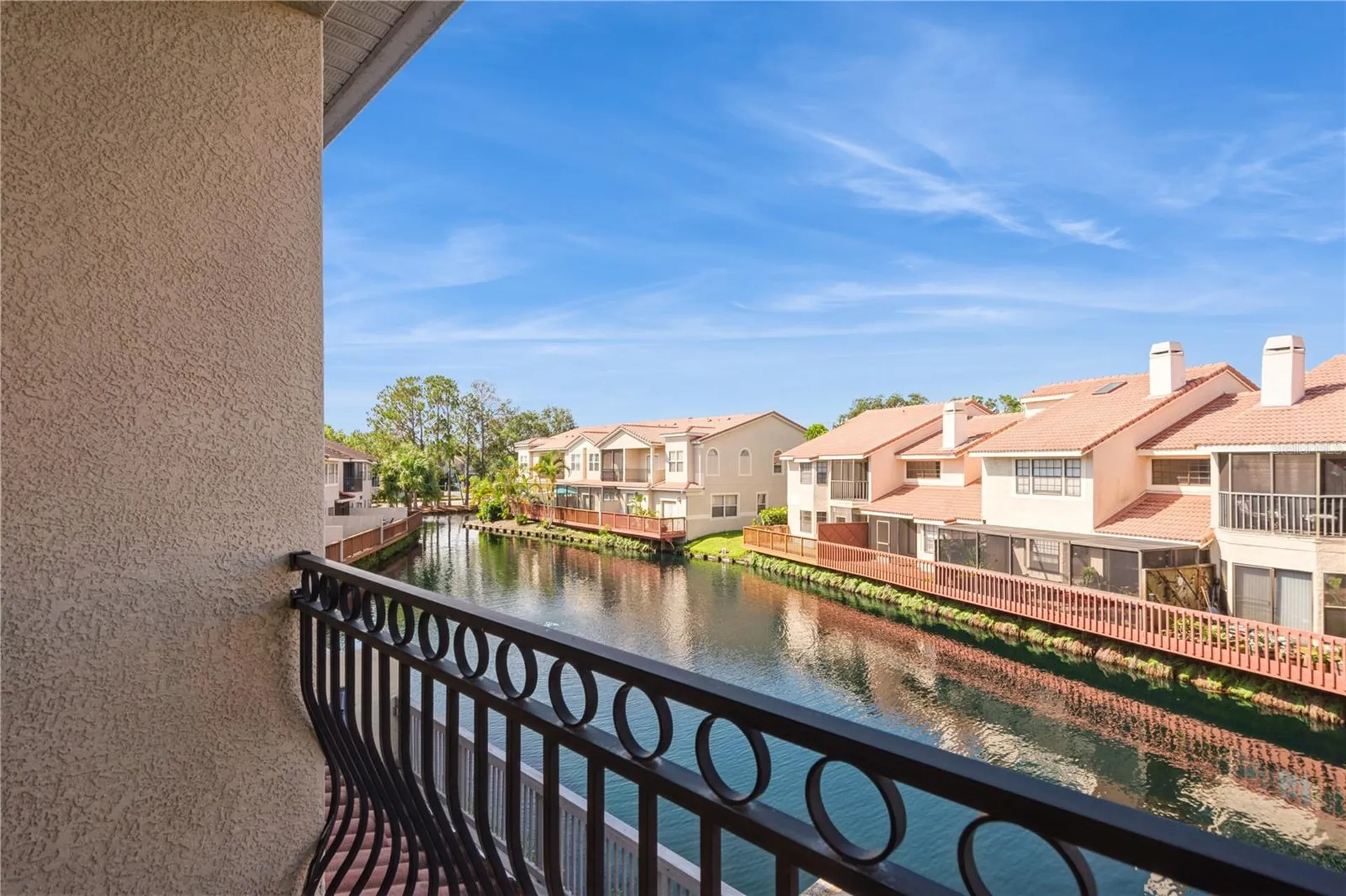 10422 La Mirage Court Tampa FL 33615