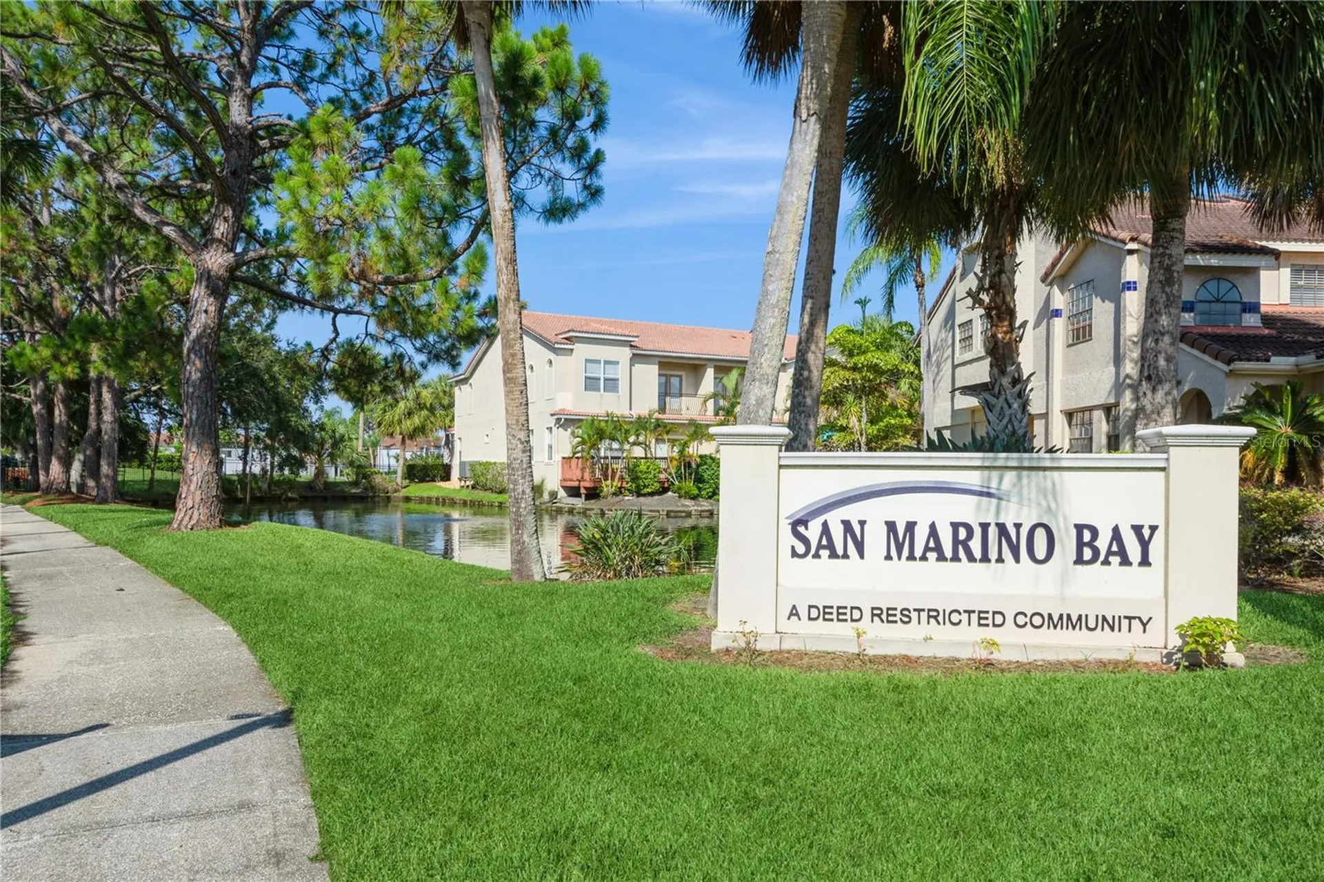 10422 La Mirage Court Tampa FL 33615