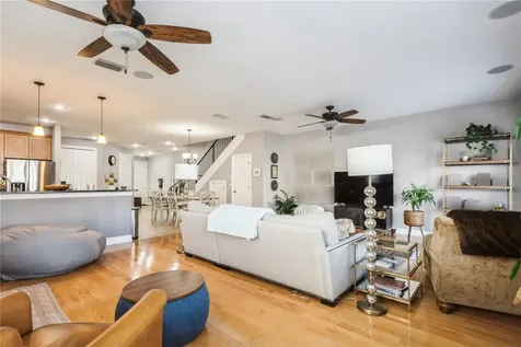 10422 La Mirage Court Tampa FL 33615