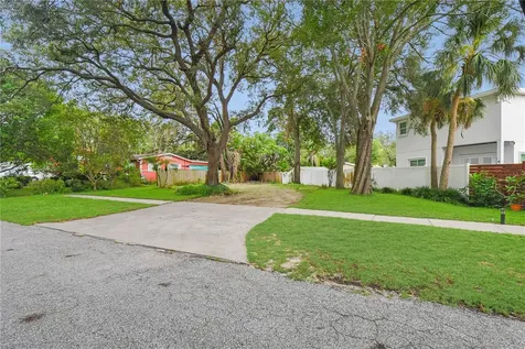 1050 Conant Avenue Safety Harbor FL 34695