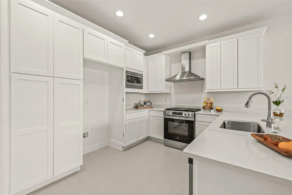 32565 Veneto Place Wesley Chapel FL 33543