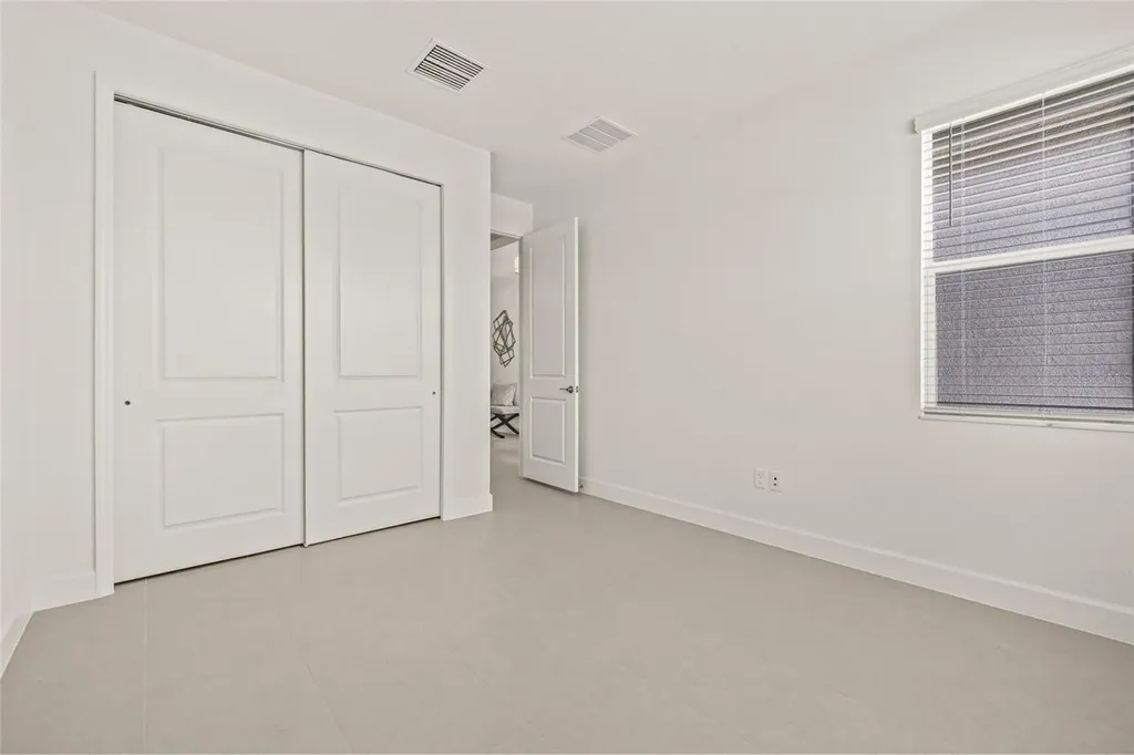 32565 Veneto Place Wesley Chapel FL 33543