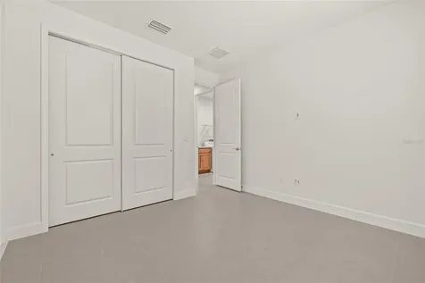 32565 Veneto Place Wesley Chapel FL 33543