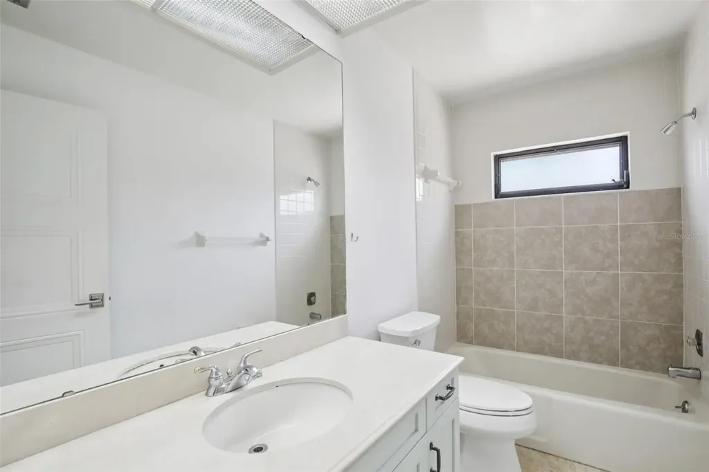 5387 Huntingwood Court Sarasota FL 34235
