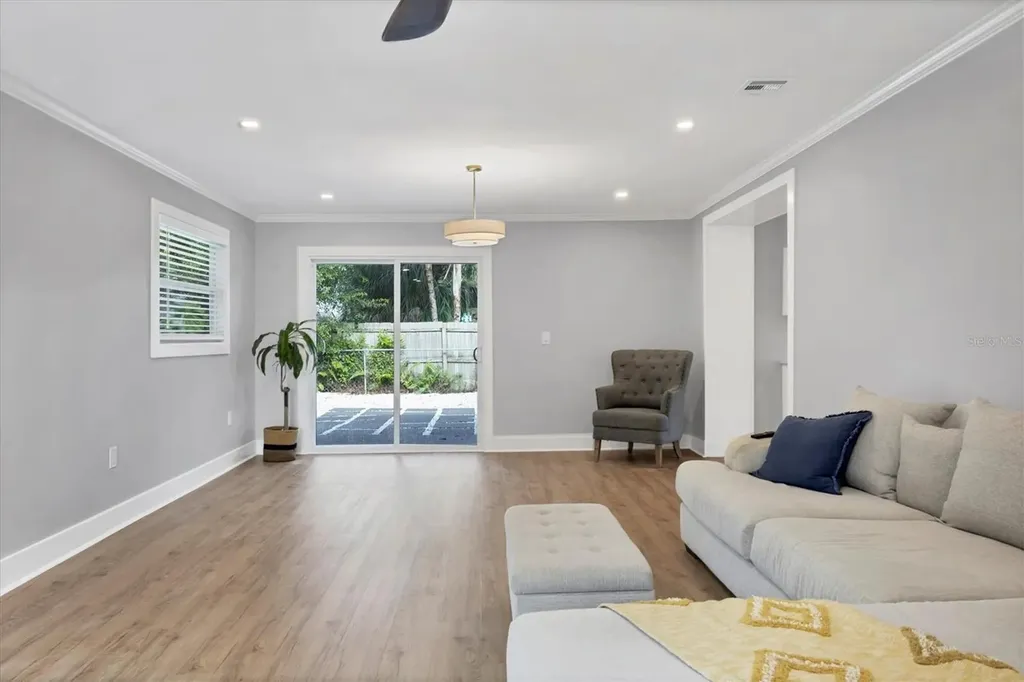 2426 Calamonga Lane Sarasota FL 34239