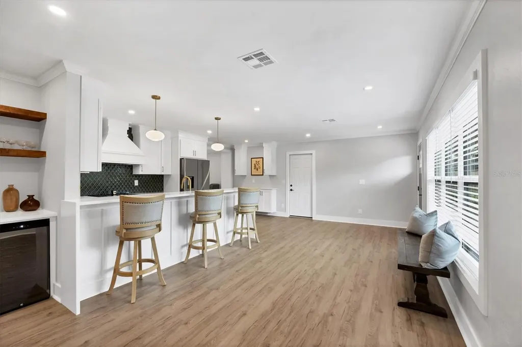 2426 Calamonga Lane Sarasota FL 34239