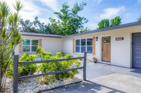 2426 Calamonga Lane Sarasota FL 34239