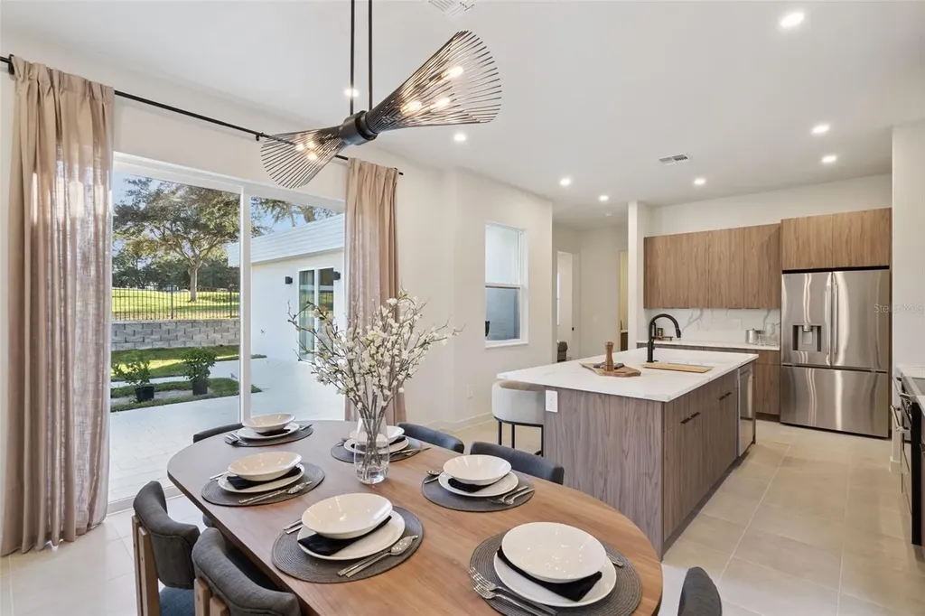 427 Skyfield Court Lady Lake FL 32159