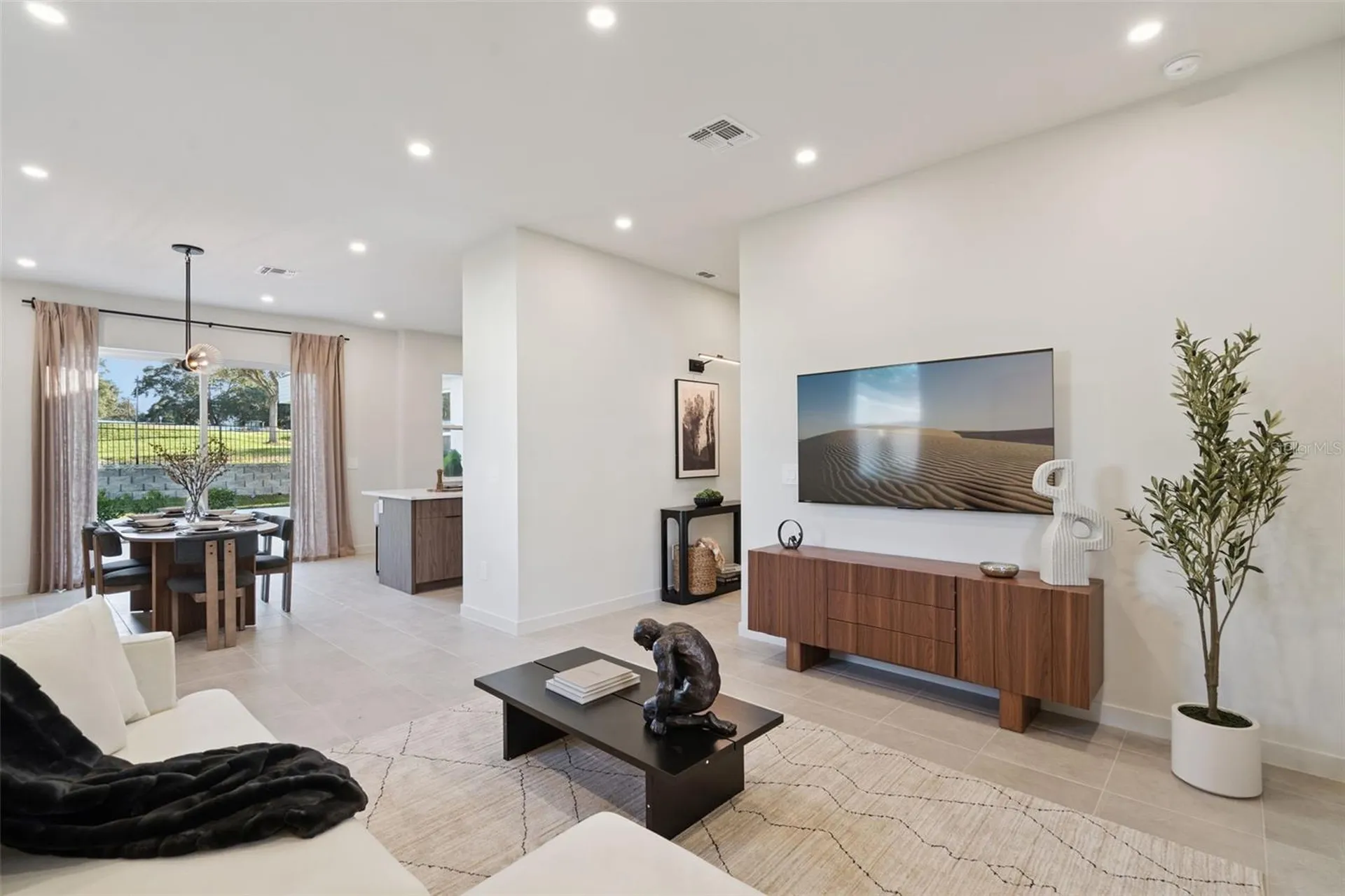 427 Skyfield Court Lady Lake FL 32159