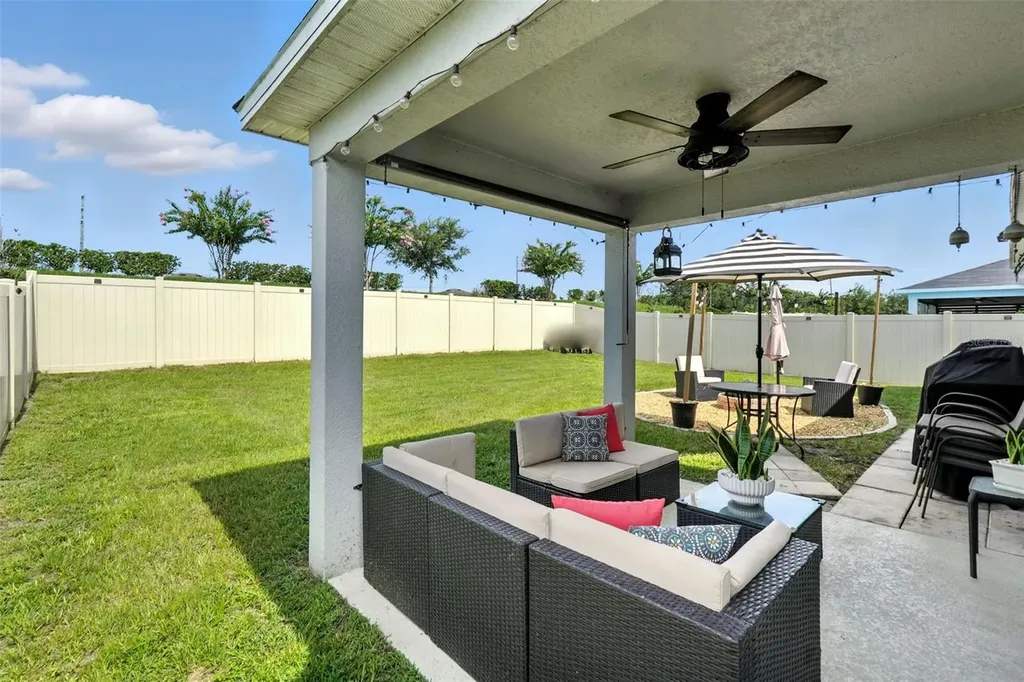 3240 Casa Del Rey Avenue Kissimmee FL 34746