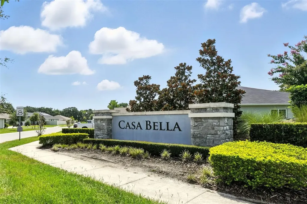 3240 Casa Del Rey Avenue Kissimmee FL 34746