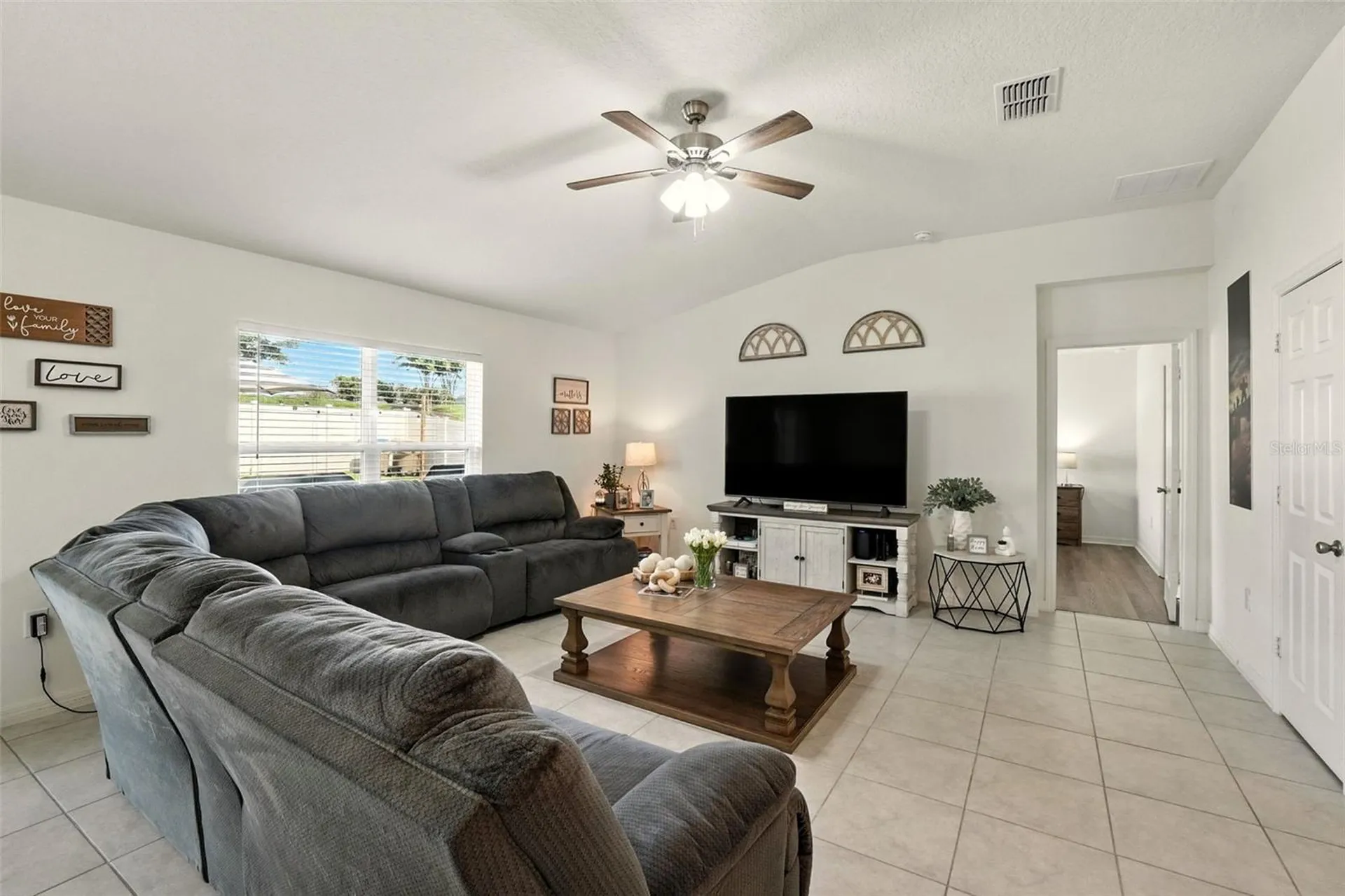 3240 Casa Del Rey Avenue Kissimmee FL 34746