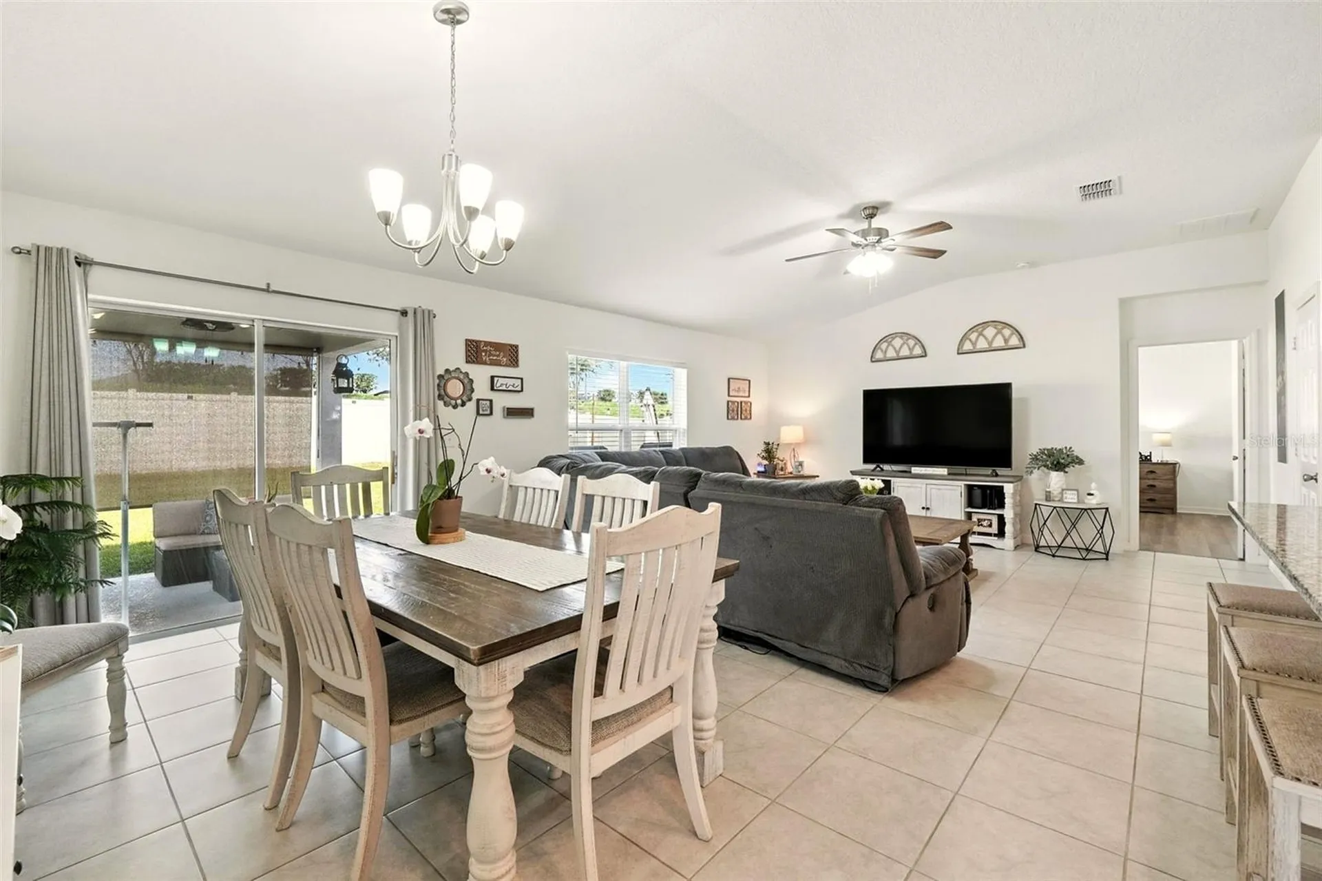 3240 Casa Del Rey Avenue Kissimmee FL 34746