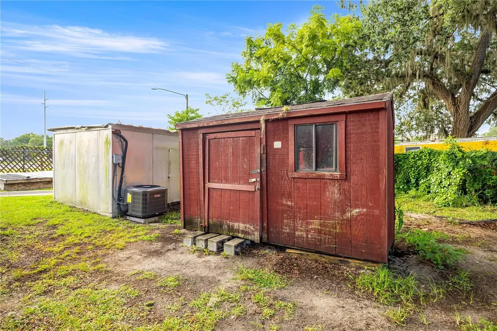 3170 Us Highway 441/27 Fruitland Park FL 34731