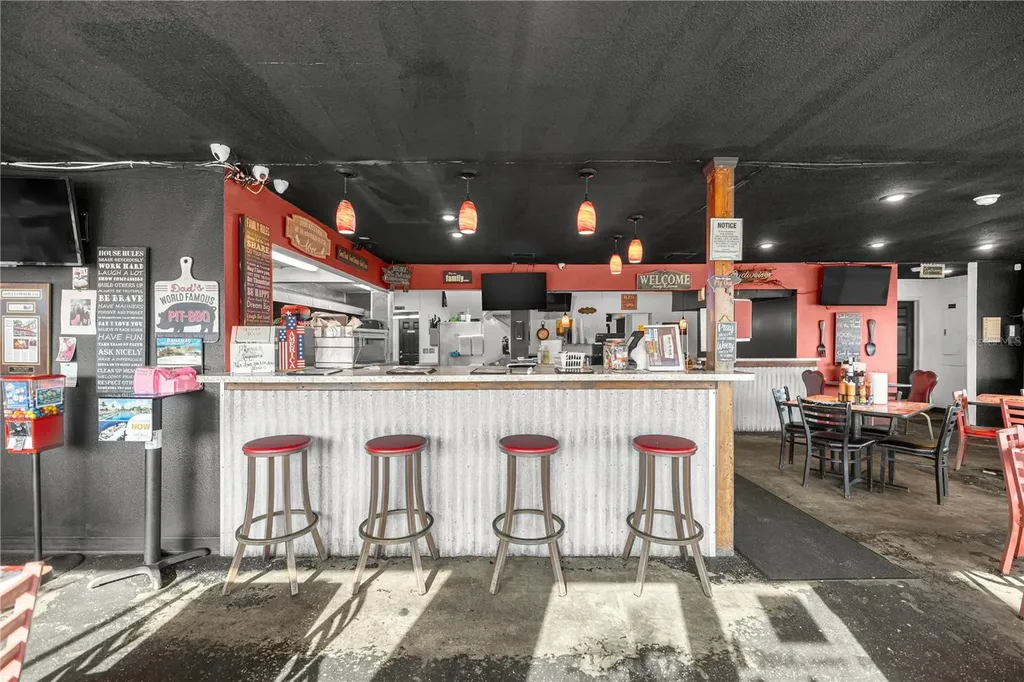 3170 Us Highway 441/27 Fruitland Park FL 34731