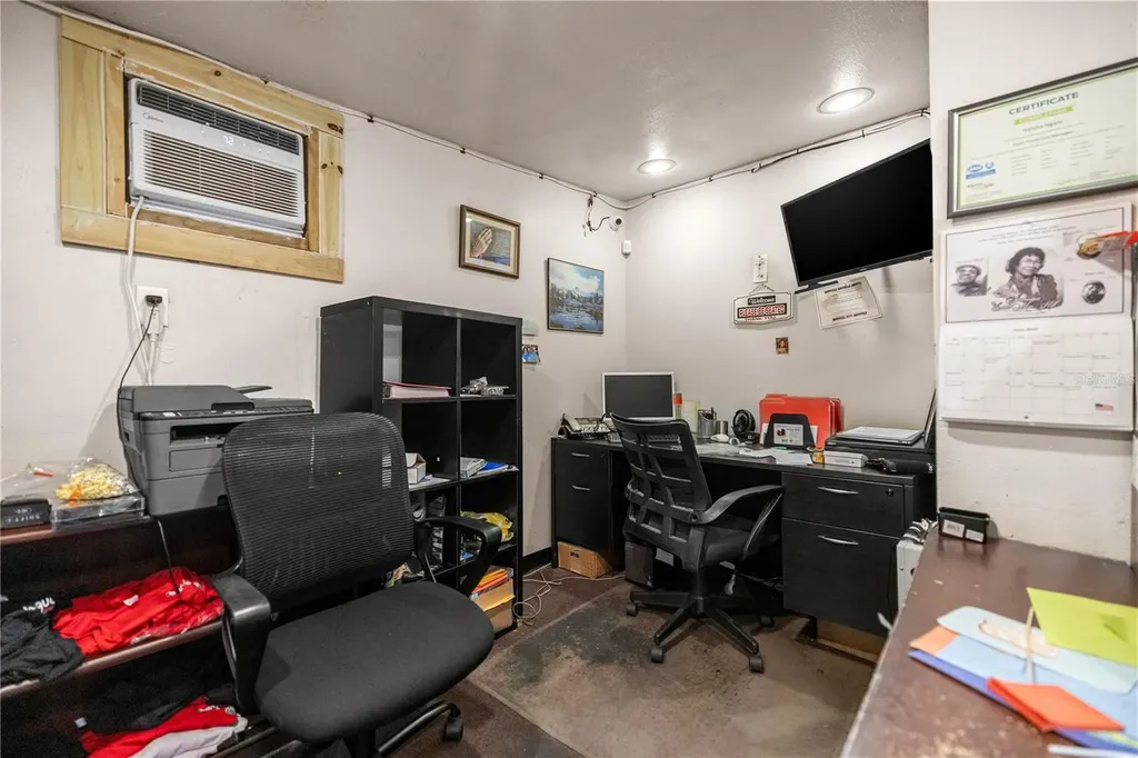 3170 Us Highway 441/27 Fruitland Park FL 34731