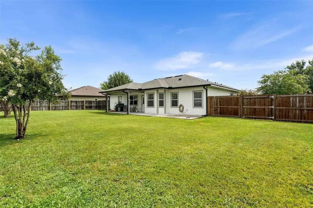 952 NW 231st Way Newberry FL 32669