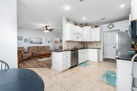 952 NW 231st Way Newberry FL 32669