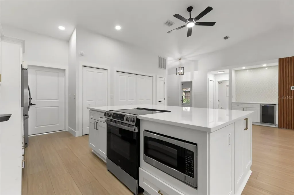 6549 Brentwood Drive Zephyrhills FL 33542