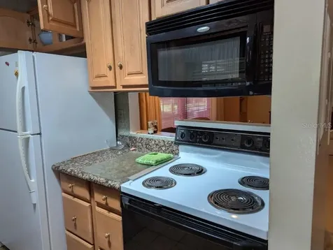1001 Plantation Drive Kissimmee FL 34741