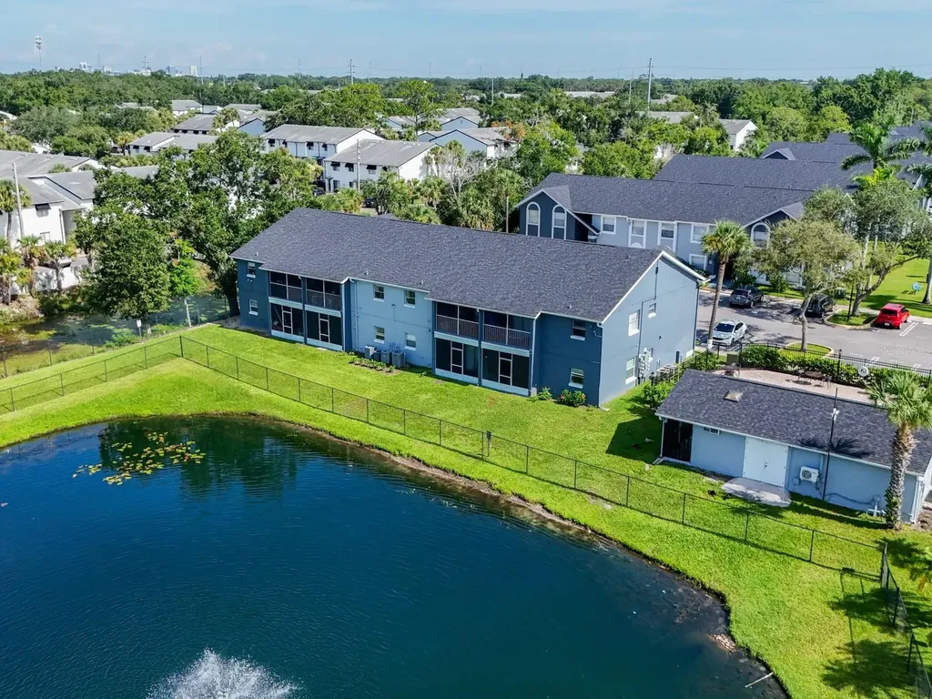 4252 Pershing Pointe Place Orlando FL 32822