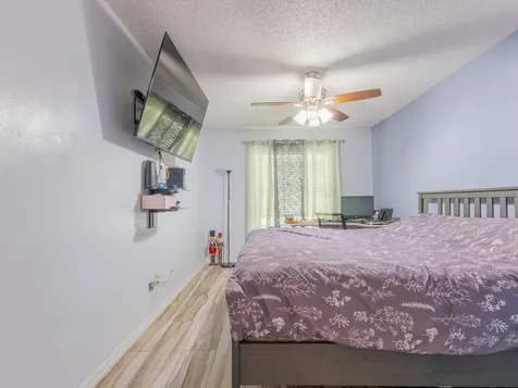 4252 Pershing Pointe Place Orlando FL 32822