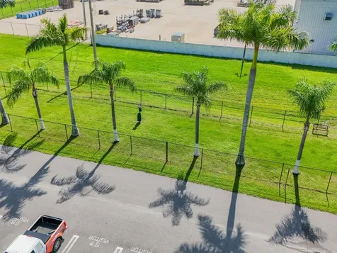 4252 Pershing Pointe Place Orlando FL 32822