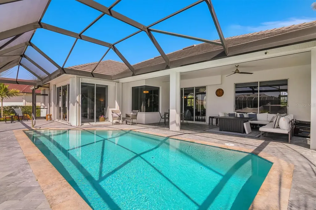 609 Crescent Street Marco Island FL 34145