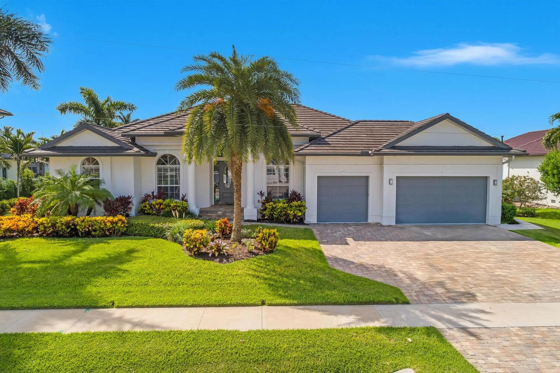 609 Crescent Street Marco Island FL 34145