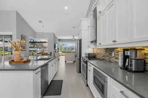 609 Crescent Street Marco Island FL 34145