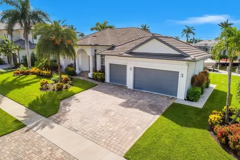 609 Crescent Street Marco Island FL 34145