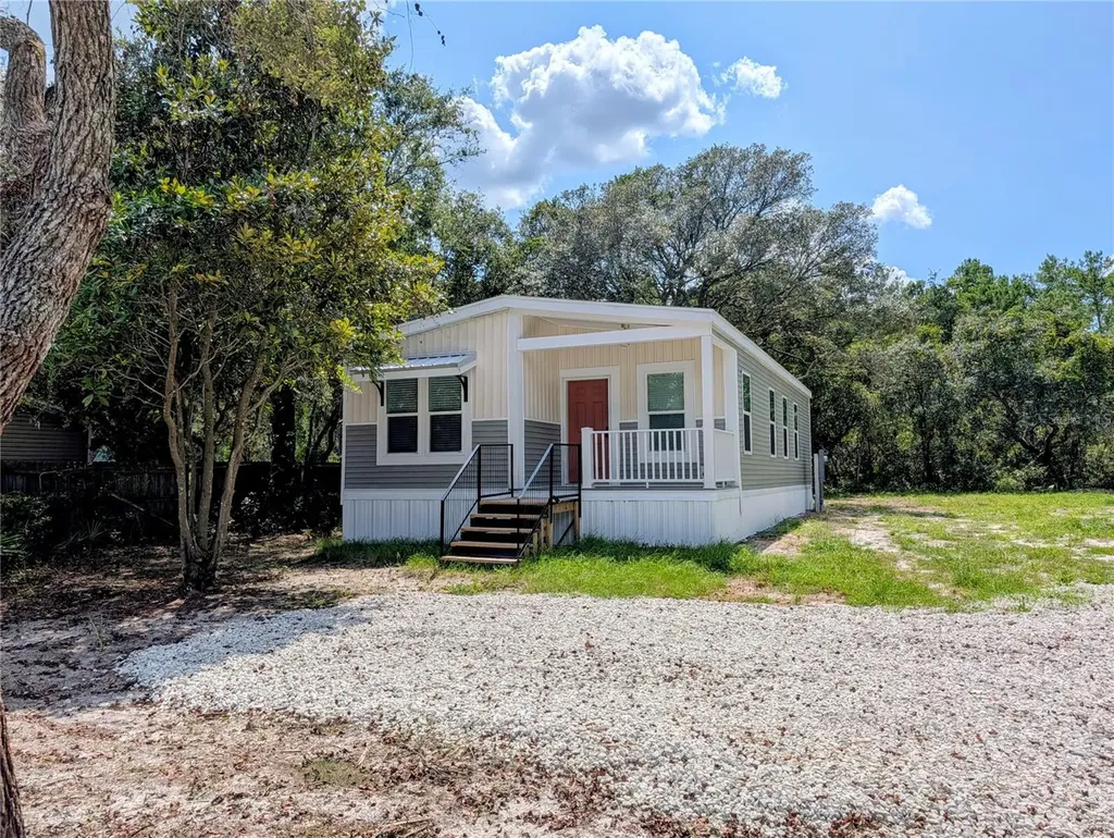 43535 Dixie Drive Paisley FL 32767