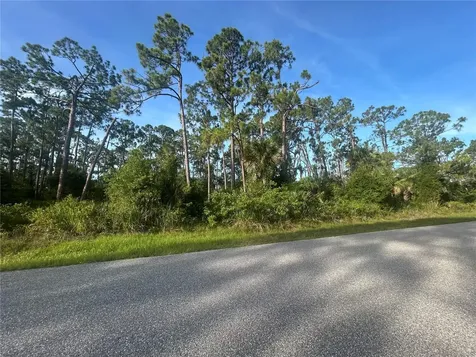 18157 Wakashan Avenue Port Charlotte FL 33948