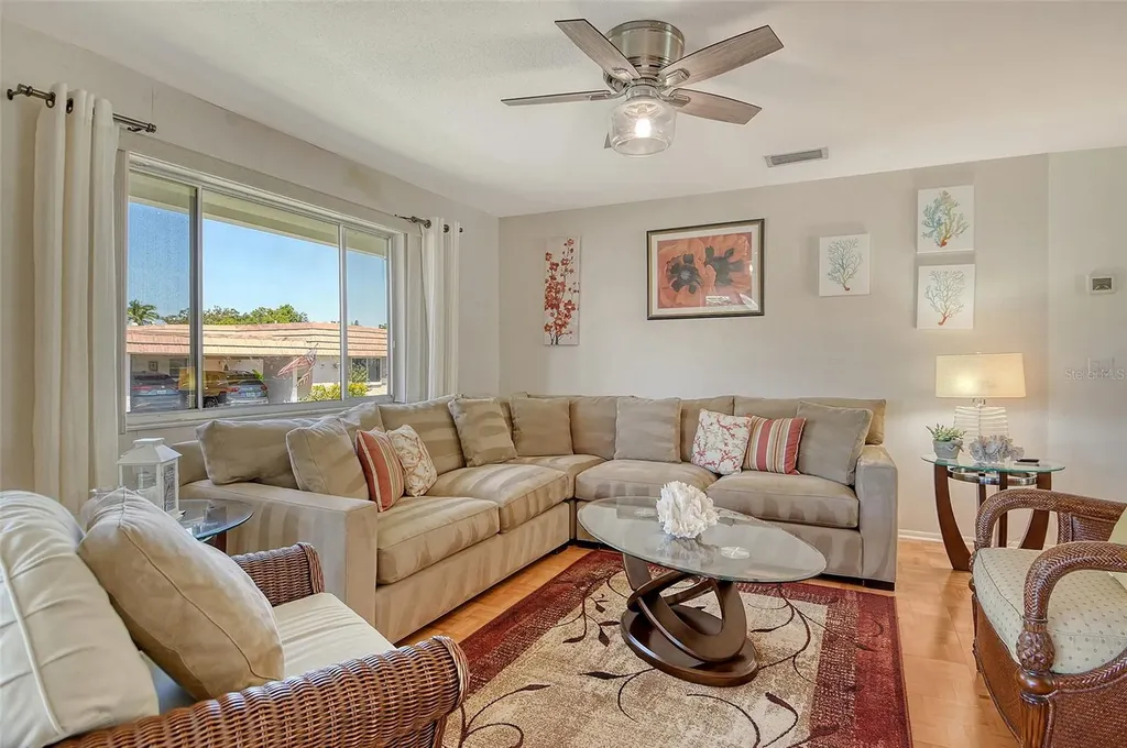 2308 Waterbluff Place Sarasota FL 34231