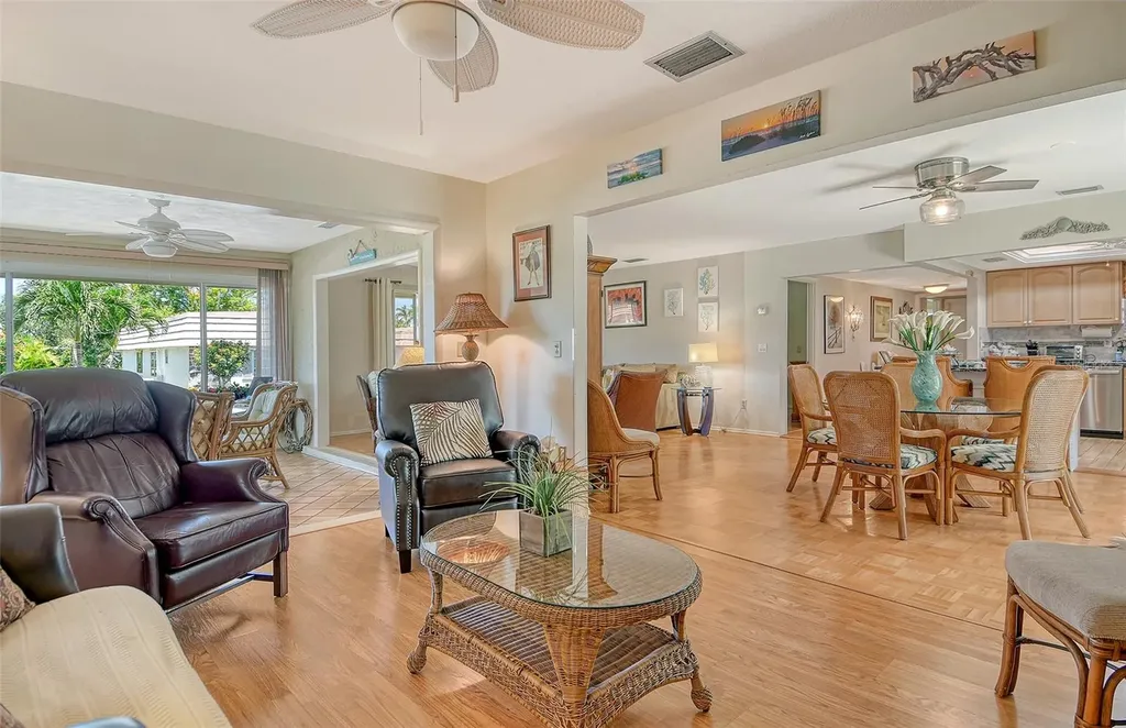 2308 Waterbluff Place Sarasota FL 34231