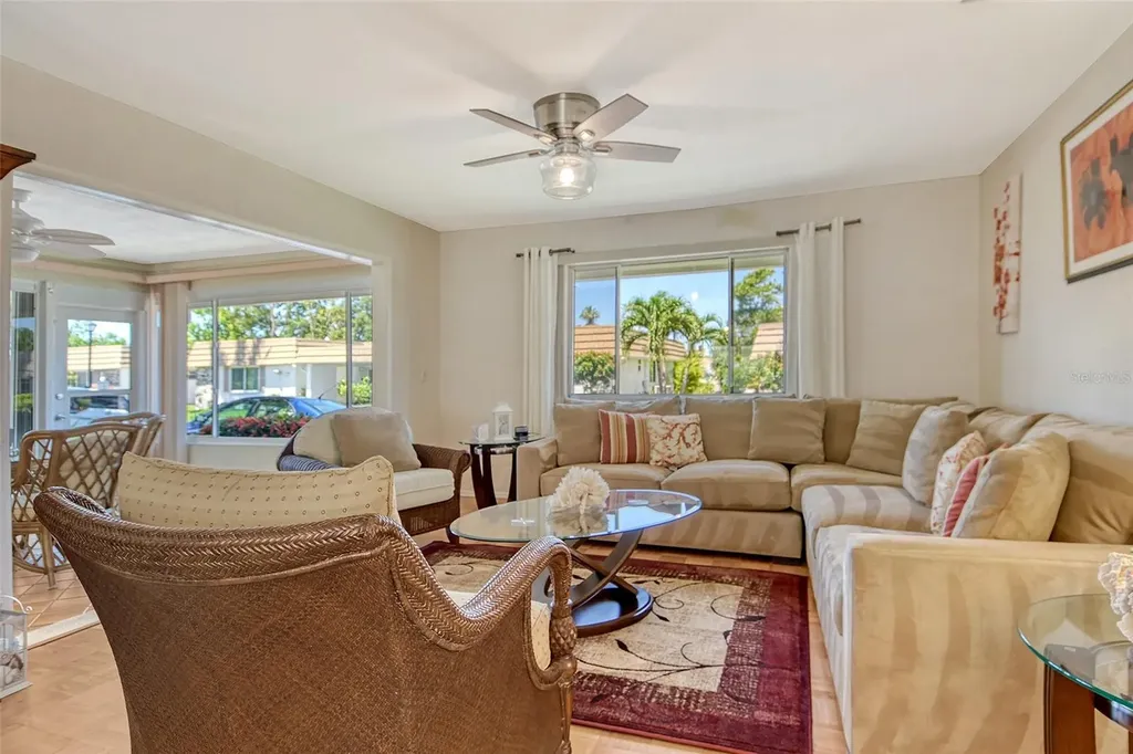 2308 Waterbluff Place Sarasota FL 34231