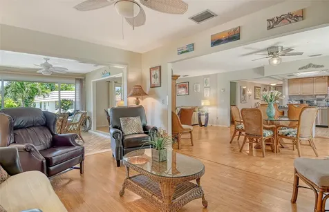 2308 Waterbluff Place Sarasota FL 34231